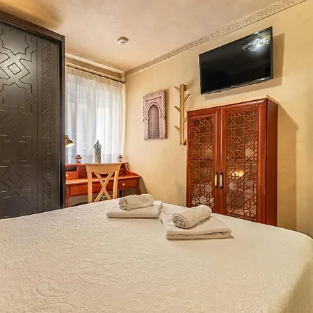 La Esperanza Malaqa Apartman *